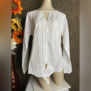 🌴3/30🌴DOE & RAE White Long Sleeve keyhole Boho Peasant Blouse NWT